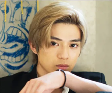 新田真剣佑さんの画像